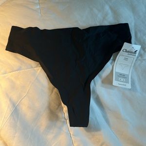 Chantelle softstretch thong NWT